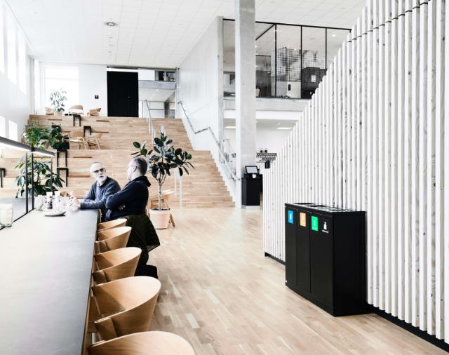 Bica Model 950 Affaldssortering 2x65 + 2x45 liter Med hylder Antracit